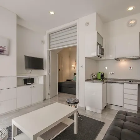 Studio For3 * Cascais