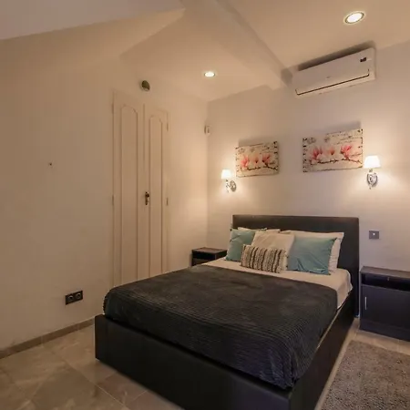 Apartment Studio For3 *
